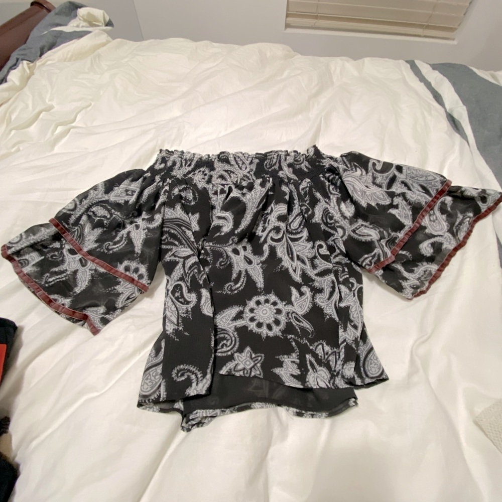 Loaf Blouse